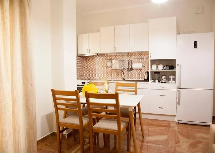 Апартаменты μonika's *